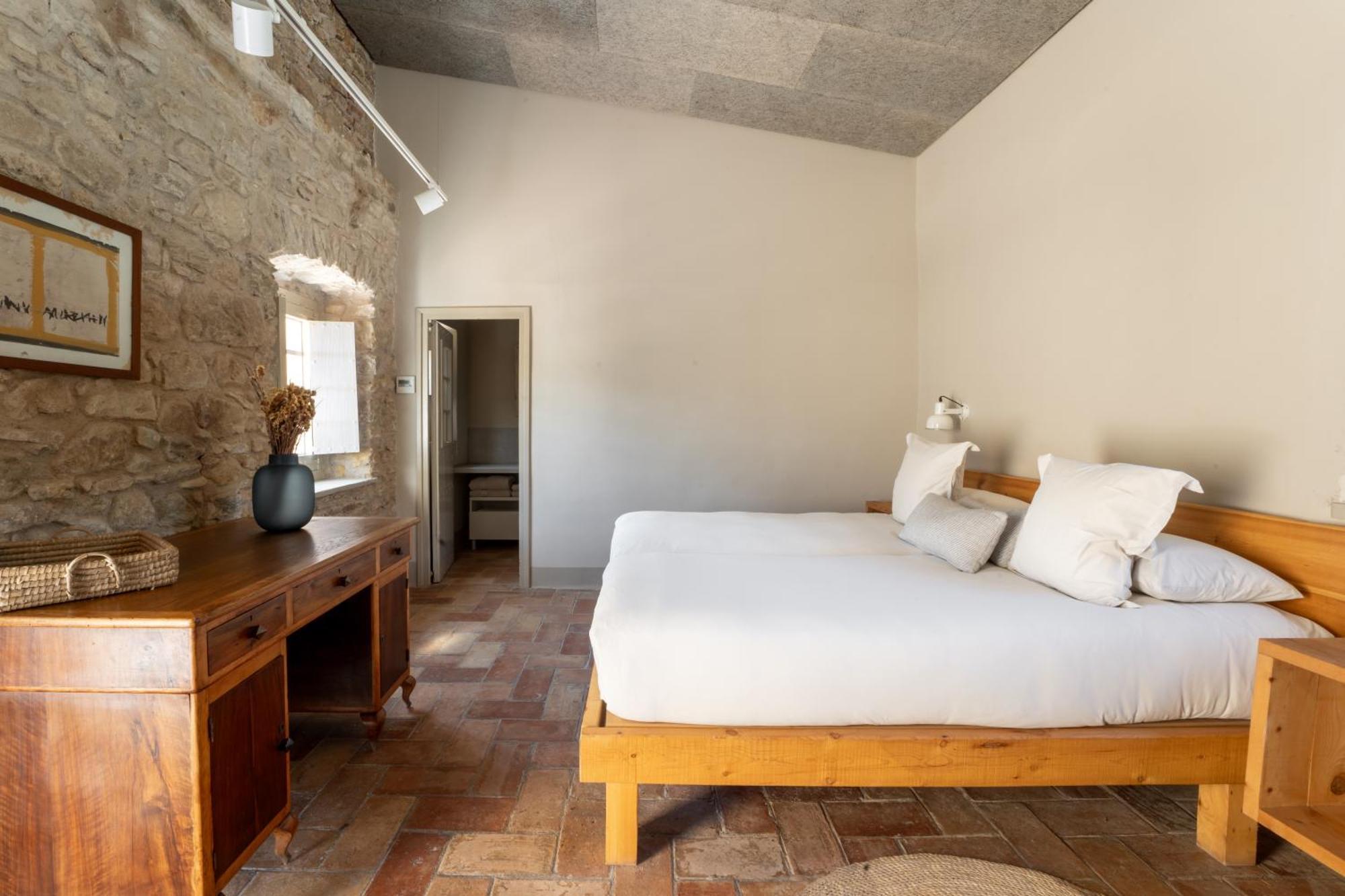 Deco - Casa Castell De Peratallada Exteriér fotografie