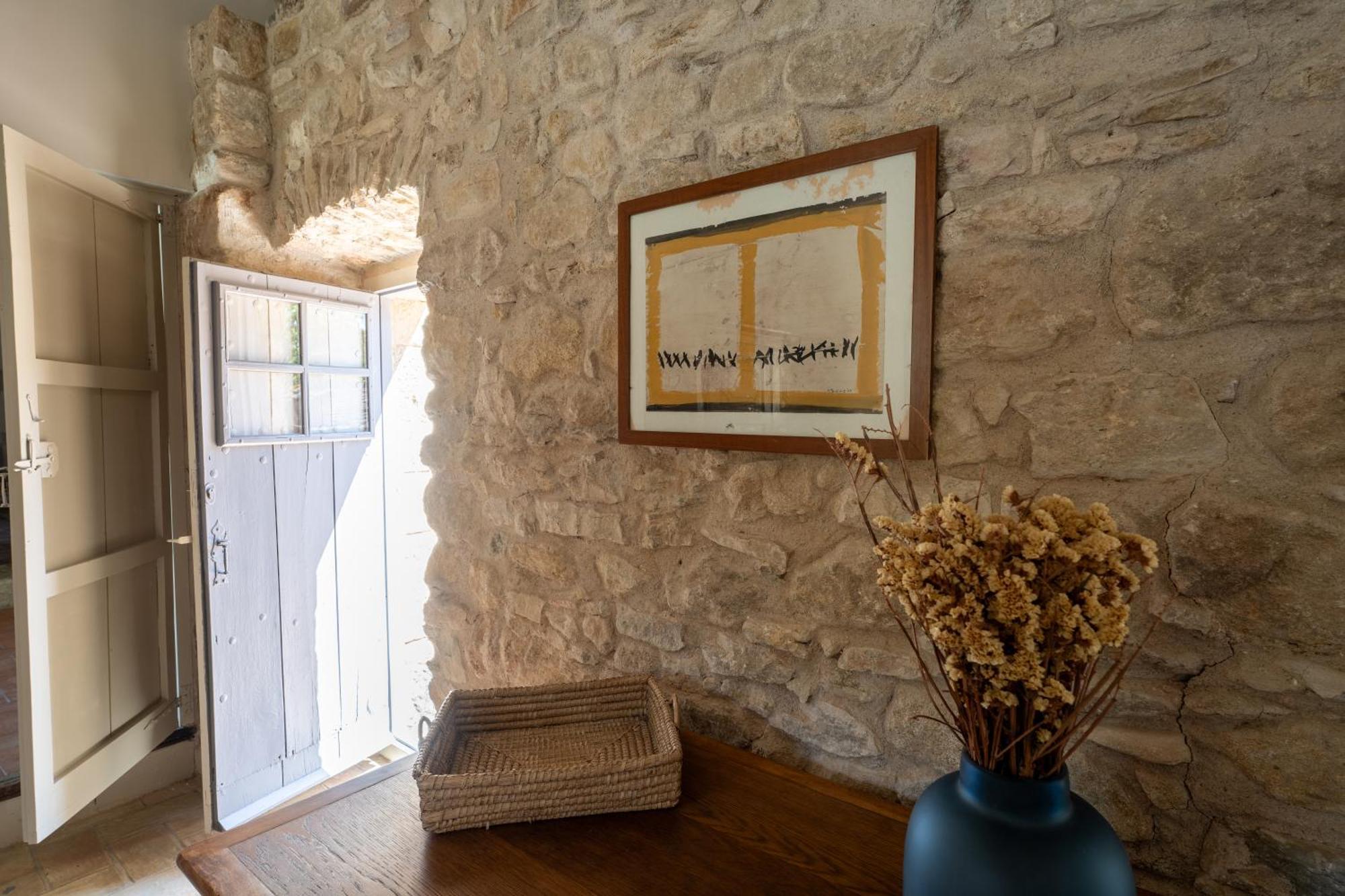 Deco - Casa Castell De Peratallada Exteriér fotografie
