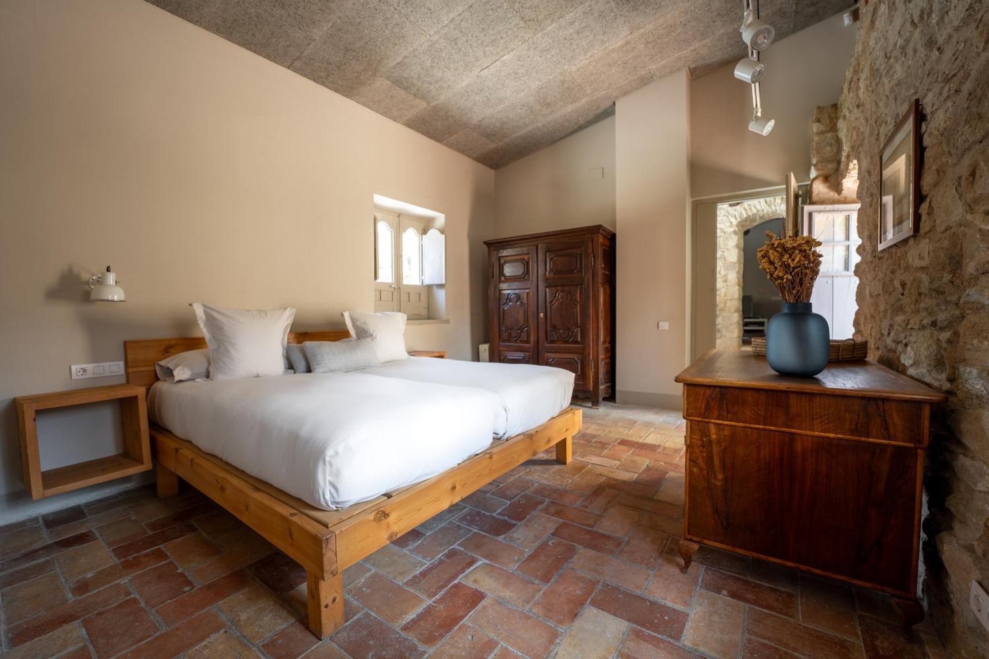 Deco - Casa Castell De Peratallada Exteriér fotografie