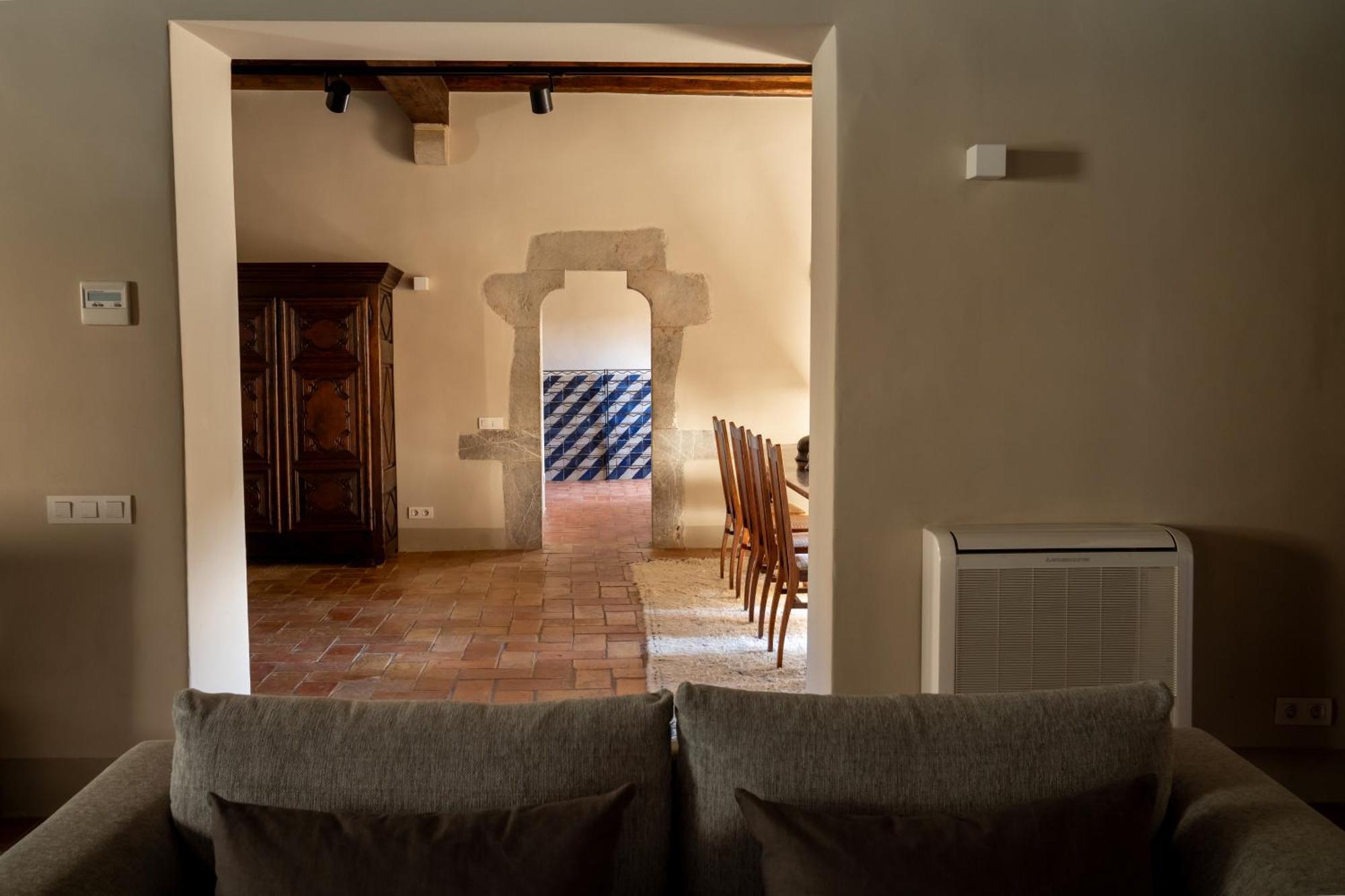 Deco - Casa Castell De Peratallada Exteriér fotografie