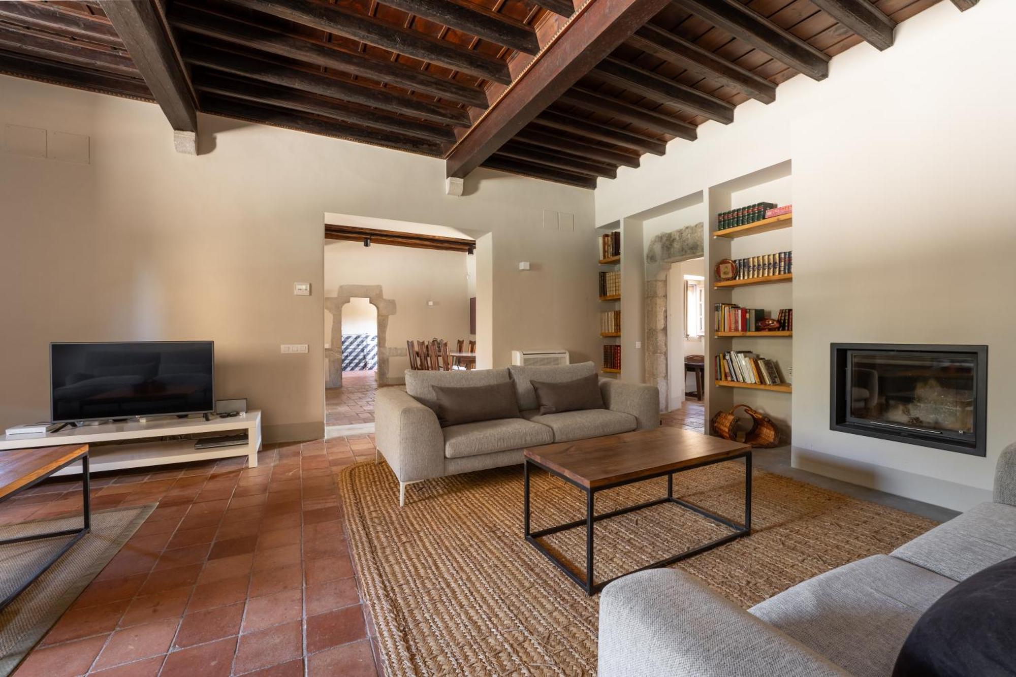 Deco - Casa Castell De Peratallada Exteriér fotografie